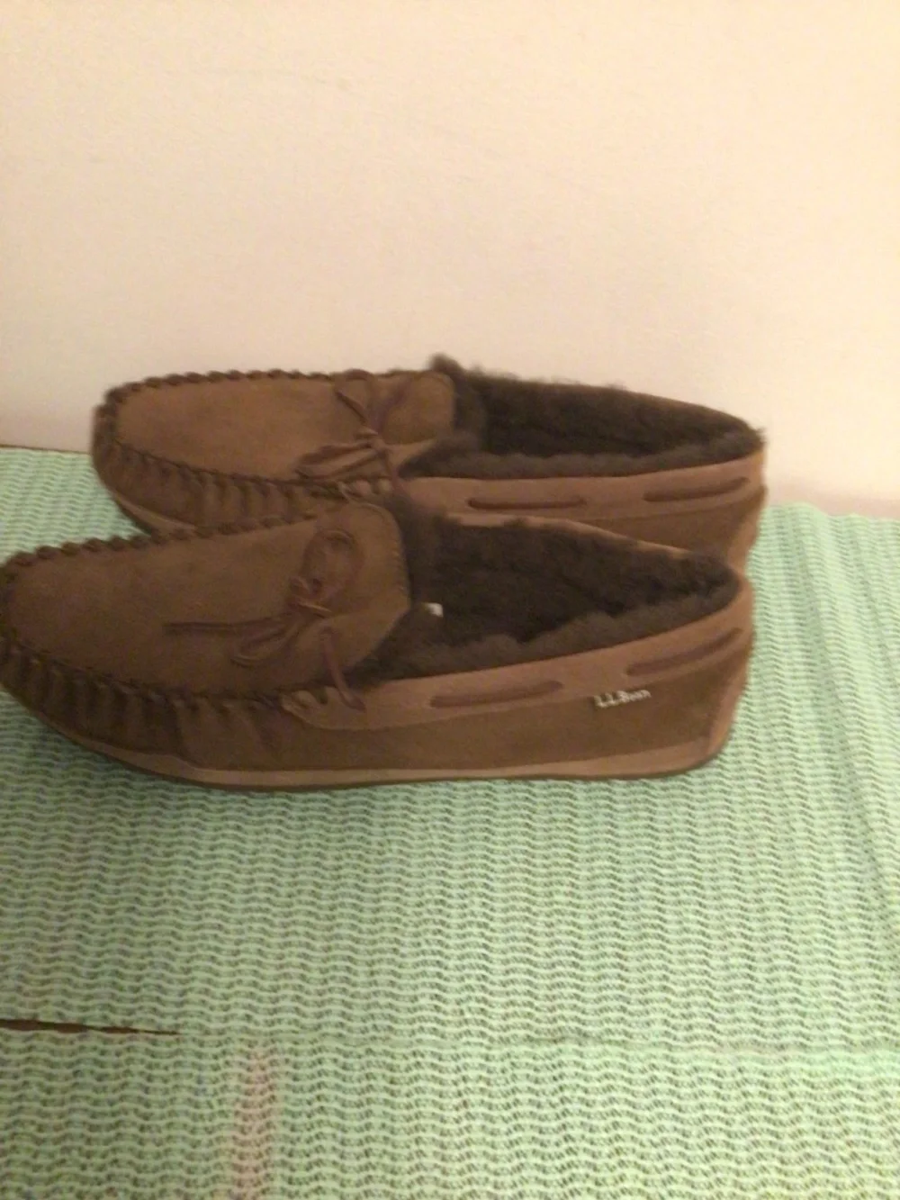 l.L.Bean Moccasin with faux fur lining cozy,warm , comfy  indoor wear  SZ 13 M m